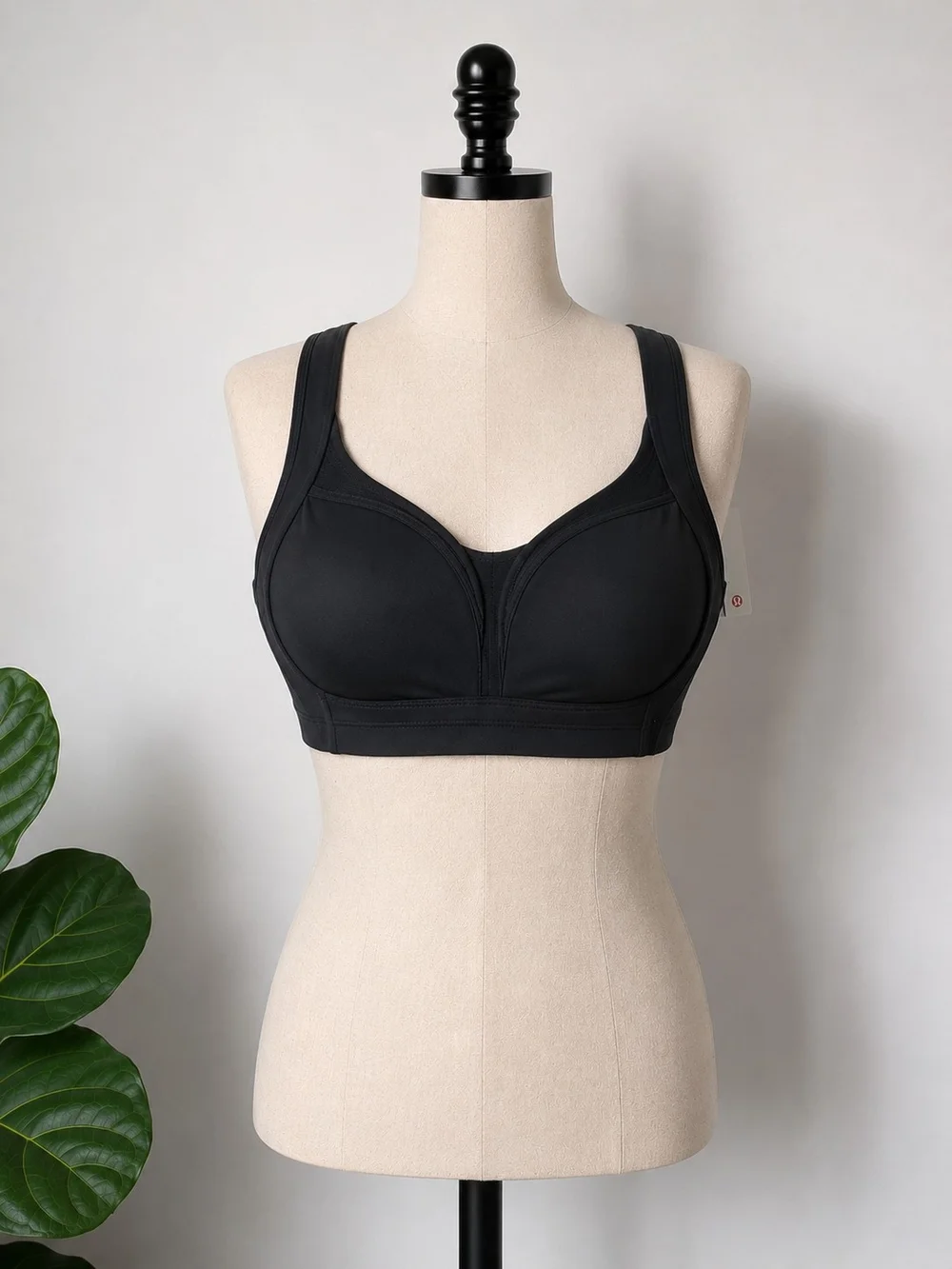 NWT Lululemon Tata Tamer III Wireless Black Sports Bra